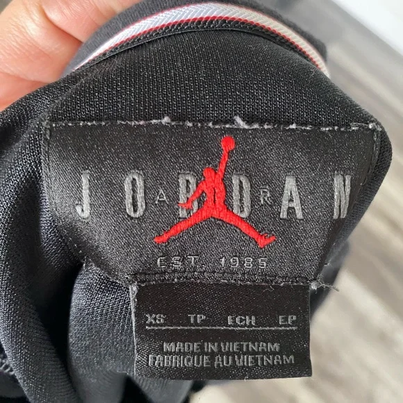 Jordan Essentials Knit Hooded Warmup Black Hoodie Zipper Sweater Men XS - Picture 8 of 8